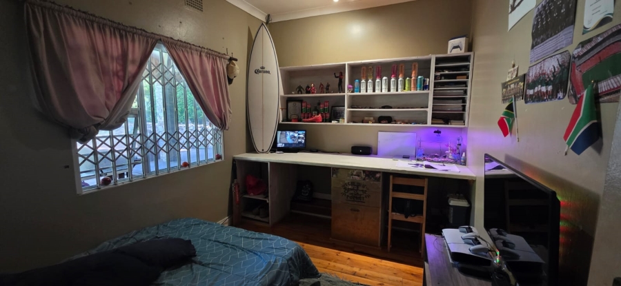 5 Bedroom Property for Sale in Gonubie Eastern Cape